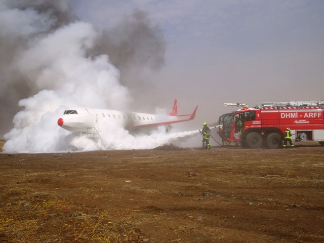Uçak Yangın Tatbikatı Gerçeğini Aratmadı