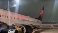 DELTA’NIN BOEİNG 737’Sİ PİSTTEN ÇIKTI (VİDEO)