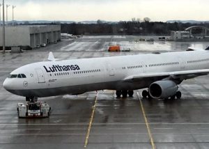 LUFTHANSA MÜNİH’E ACİL İNDİ!