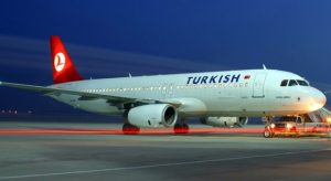 THY KALP KRİZİ GEÇİREN YOLCU İÇİN ACİL İNDİ