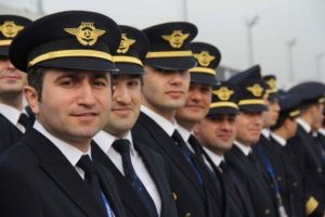 MÜHENDİSLİK FAKÜLTESİ ÖĞRENCİLERİNE PİLOTLUK İMKANI