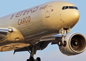 Ecel Kaptan Pilotu Havada Yakaladı