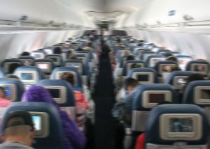 Delta Uçağında Şiddetli Türbülans!