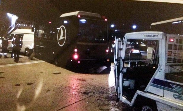 Atatürk Havalimanı’nda Kaza: Pilot Ve Hostesler Yaralandı