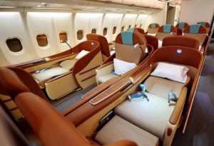 Dünyanın En İyi First Class Koltukları (Video)