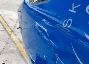 Boeing 737’ye Drone Çarptı