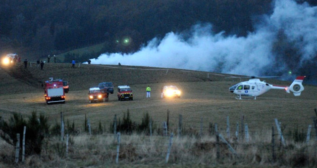 Feci Kaza! Uçakla Helikopter Havada Çarpıştı