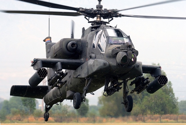ABD’de Apache Helikopter Düştü