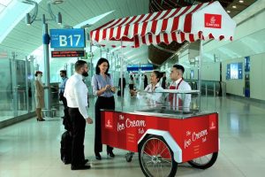 EMİRATES’TEN BUZ GİBİ SERVİS
