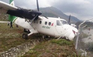 DHC-6 İNİŞTE PİSTTEN ÇIKTI