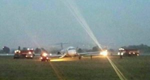 MD-83 İNİŞTE PİSTTEN ÇIKTI