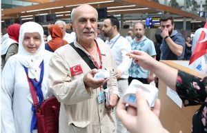 İLK HAC KAFİLESİ SABİHA GÖKÇEN’DEN UÇTU