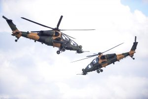 YENİ HAVALİMANINDA ATAK’LARDAN “HARMANDALI” ŞOV (VİDEO)