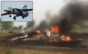 HİNDİSTAN’DA MİG-27 DÜŞTÜ