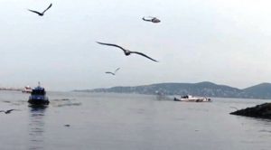 HELİKOPTERE YILDIRIM İSABET ETMİŞ