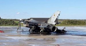 TEKNİSYEN YANLIŞLIKLA F-16’YI VURDU