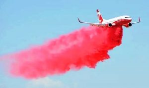 YANGIN SAVAŞÇISI İLK BOEING 737 (VİDEO)
