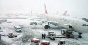 TÜRKİYE HAVALİMANLARINDA KAR ALARMI!