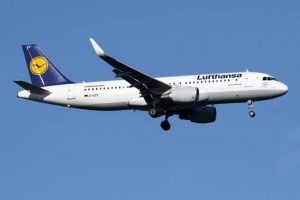 LUFTHANSA UÇAĞINDA İLGİNÇ ARIZA