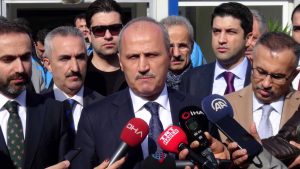 ULAŞTIRMA BAKANI TURHAN GÖREVDEN ALINDI