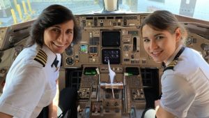DELTA’NIN ANALI KIZLI PİLOTLARI AYNI UÇUŞTA