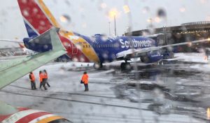 SOUTHWEST’İN İKİ UÇAĞI ÇARPIŞTI