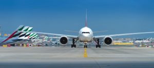 EMİRATES 631 MİLYON DOLAR KAR AÇIKLADI