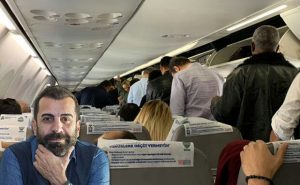 ”UÇAKTA BU NEYİN KAFASIDIR ÇÖZEMEDİM”