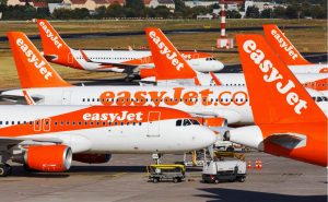EASYJET TÜM UÇUŞLARINI DURDURDU