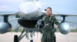 İLK KADIN F-16 PİLOTUMUZ ALBAY OLDU