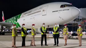 EMIRATES İSTANBUL HAVALİMANI’NA DÖNDÜ