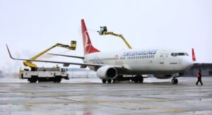 İSTANBUL HAVALİMANI’NDA BİR PİST AÇILDI