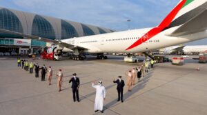 EMIRATES’TEN TÜM EKİP AŞILI İLK UÇUŞ