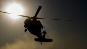 ASKERİ HELİKOPTER DÜŞTÜ: 9 ŞEHİT