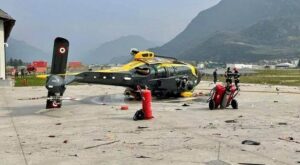 HELİKOPTER YERDE DÜŞMÜŞ (VİDEO)