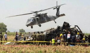 HELİKOPTER FACİASINDA 14 ÖLÜ!