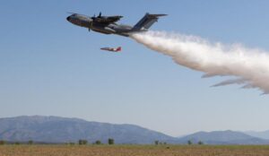 A400M YANGIN SÖNDÜRME UÇAĞI OLDU