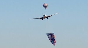 BALON YÜZÜNDEN FACİADAN DÖNÜLDÜ