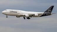 LAPTOP LUFTHANSA’YI ACİL İNDİRDİ