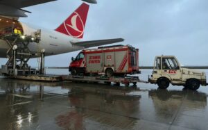 THY KARGO İTFAİYE ARAÇLARINI TAŞIDI