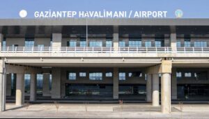 GAZİANTEP HAVALİMANI’NDA İHA ALARMI!
