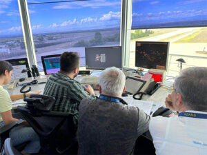 DHMİ ÇALIŞANLARI İŞ YAVAŞLATTI