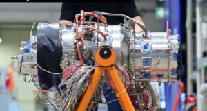 HİBRİT-ELEKTRİKLİ UÇUŞ TESTLERİ