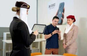 EMIRATES’TEN KABİN EKİPLERİNE 20 BİN TABLET VE TELEFON