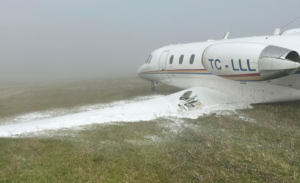 DİYARBAKIR’DA ÖZEL JET PİSTTEN ÇIKTI