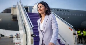 ALMAN BAKANIN UÇAĞINA UÇUŞ YASAĞI