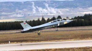 KAAN’IN İLK UÇUŞU DÜNYA BASININDA