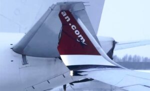 AYNI ŞİRKETİN İKİ UÇAĞI ÇARPIŞTI