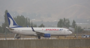 AJET HAKKARİ’DE PİSTTEN ÇIKTI (VİDEO)