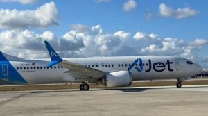 AJET İÇ HATLARI 849 TL’YE İNDİRDİ